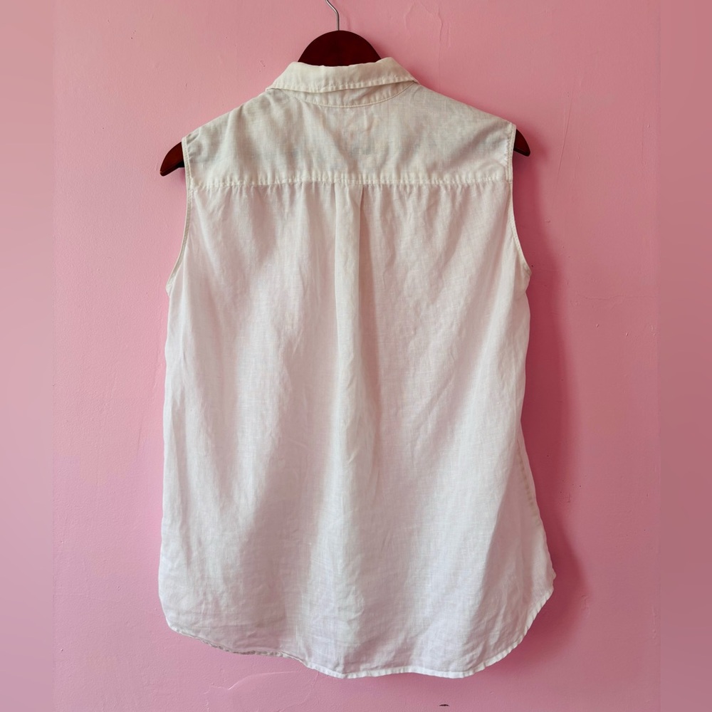 Uniqlo linen sleeveless top - Picture 3 of 9